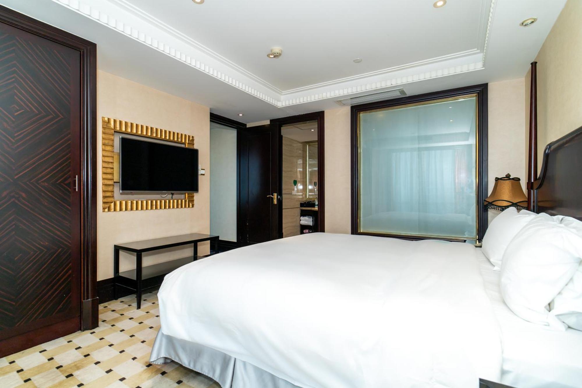 Royal Mediterranean Hotel Canton Extérieur photo