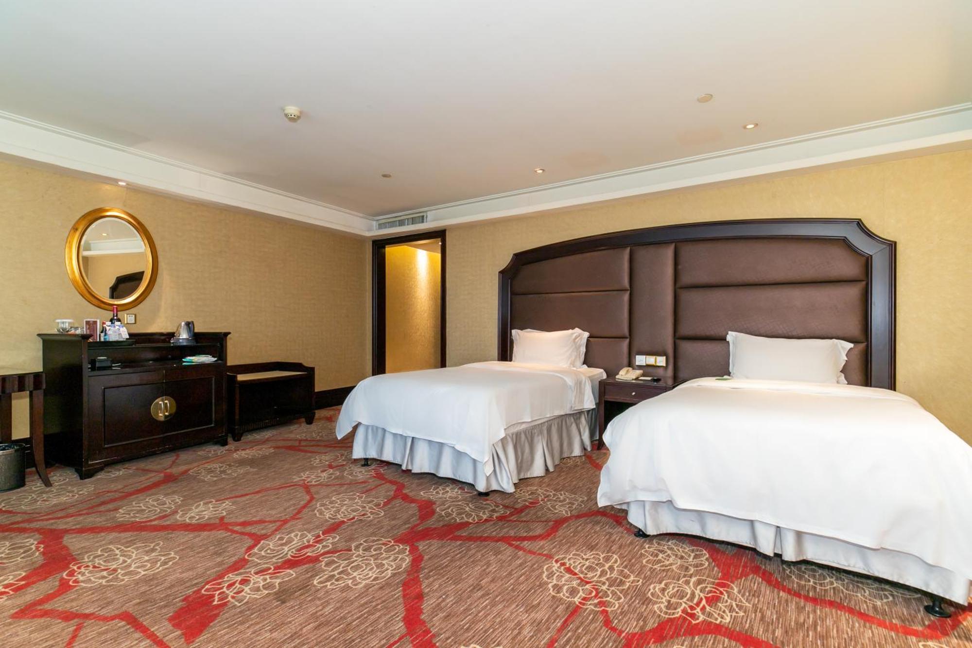 Royal Mediterranean Hotel Canton Extérieur photo